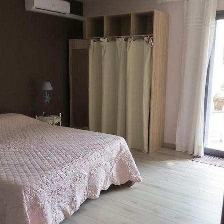 Safraniere Des Sorgues Guest House Le Thor Eksteriør bilde