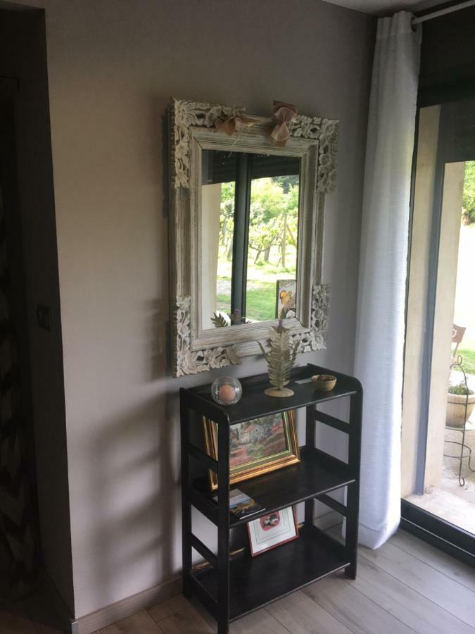 Safraniere Des Sorgues Guest House Le Thor Eksteriør bilde